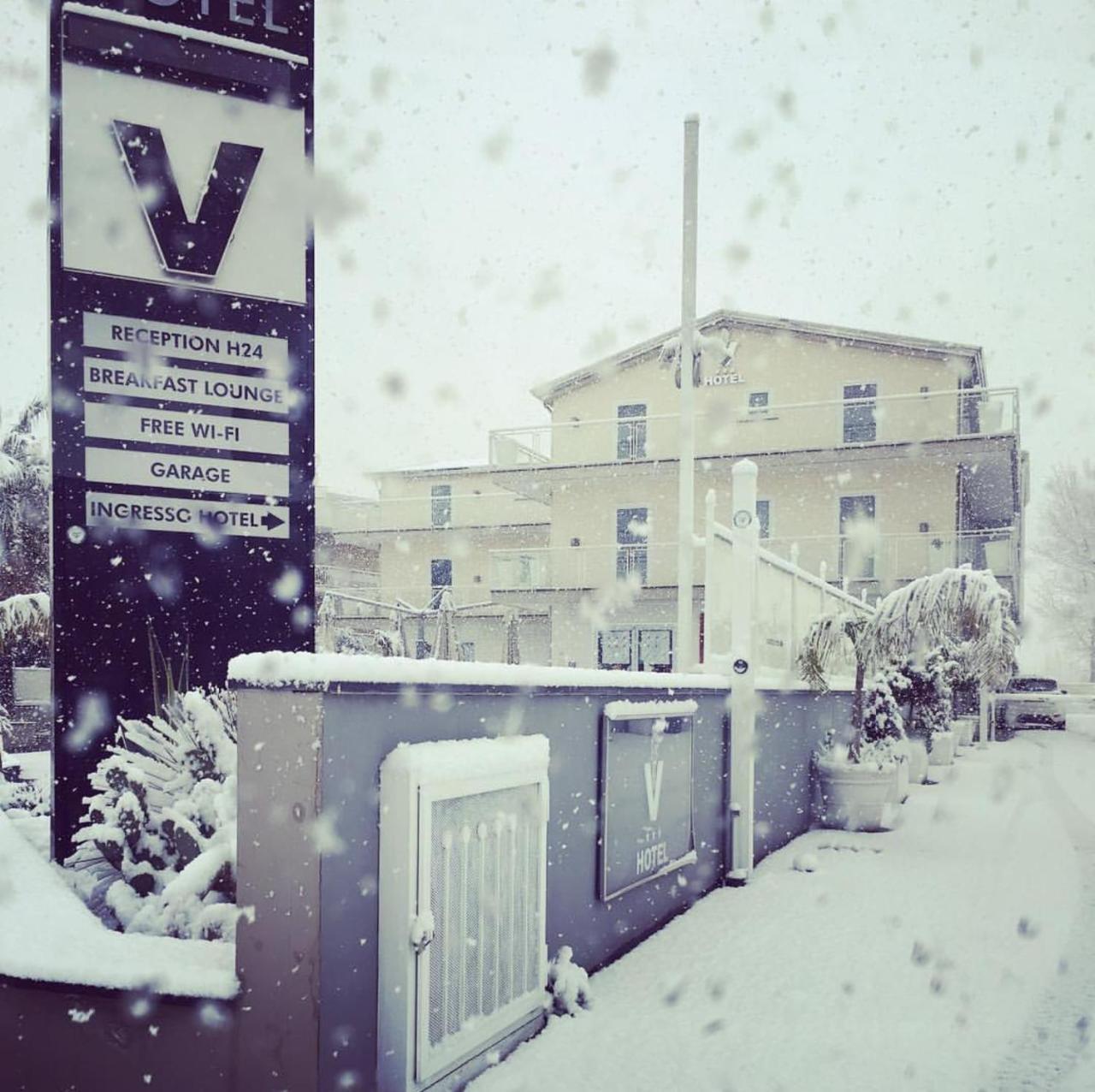 Victoria Hotel Pomigliano d'Arco Exteriér fotografie